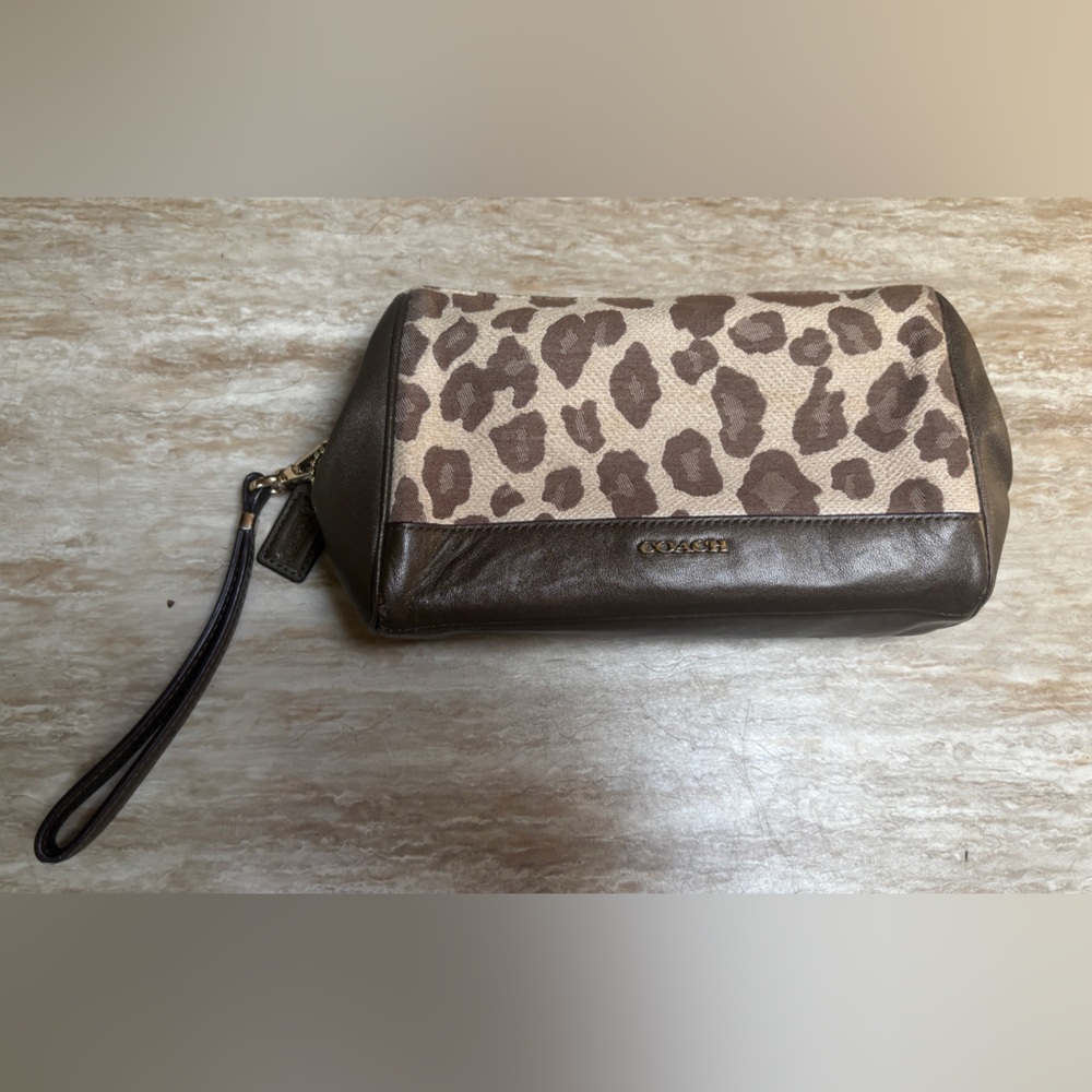 Coach Leopard Print Cosmetic Pouch Brown Leather Wristlet Zip